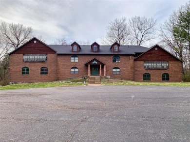 Lake Home Sale Pending in Belleville, Illinois
