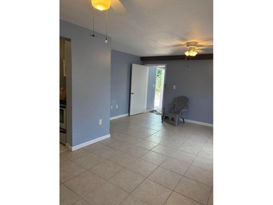 Mid-Centurymodern Duplex! Excellent Location! Walk to the - photo 5