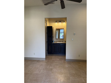 Very nice stand-alone home in desirable Comanche Trace - photo 5