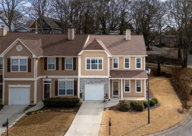 Lake Townhome/Townhouse Sale Pending in Flowery Branch, Georgia