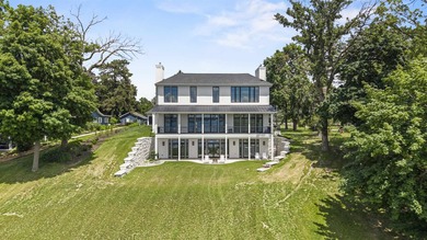 On Green Lakes coveted east shore, this brand new 8,000+ sq ft - photo 2