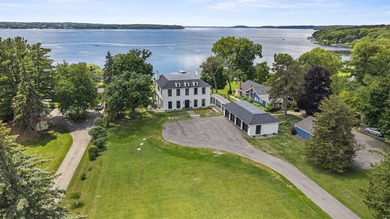 On Green Lakes coveted east shore, this brand new 8,000+ sq ft - photo 3
