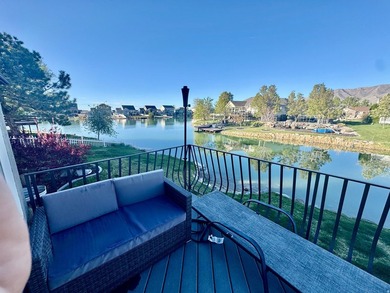 Welcome to this beautifully maintained all-brick lakefront home - photo 45