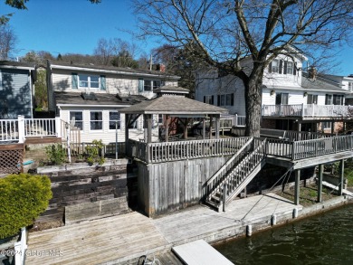 Kinderhook Lake Home For Sale in Chatham New York
