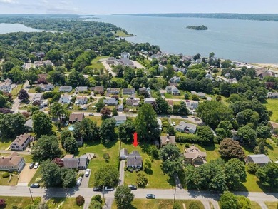 Charming Cape located in the desirable Stone Bridge area of - photo 6