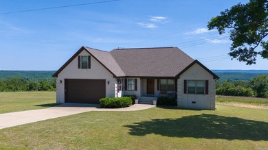 Greers Ferry Lake Home For Sale in Edgemont Arkansas