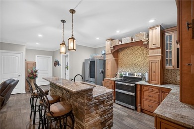 Custom, custom, custom - this extraordinary lakefront retreat is - photo 15