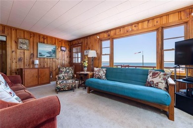 MISQUAMICUT BEACH cottage set on 0.42 acres, currently - photo 21