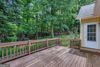 Welcome home to this beautifully maintained 3-sided brick ranch - photo 25