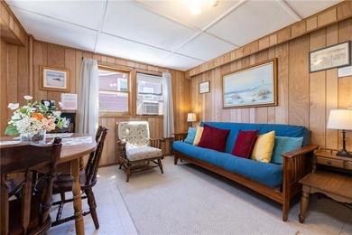 MISQUAMICUT BEACH cottage set on 0.42 acres, currently - photo 27
