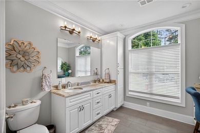 Custom, custom, custom - this extraordinary lakefront retreat is - photo 34
