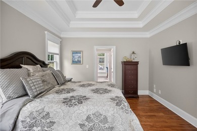 Custom, custom, custom - this extraordinary lakefront retreat is - photo 35