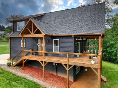 Lake Home For Sale in Hayesville, North Carolina