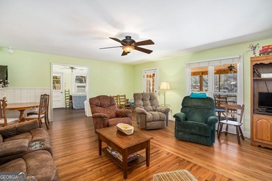 Here is your chance to own one of the largest fee-simple lots on - photo 5