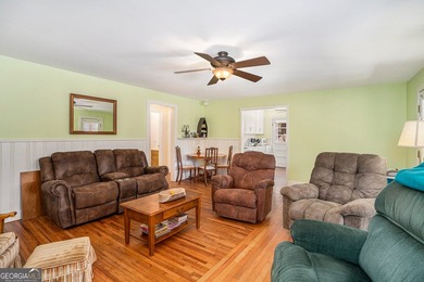 Here is your chance to own one of the largest fee-simple lots on - photo 6
