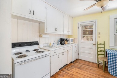 Here is your chance to own one of the largest fee-simple lots on - photo 10