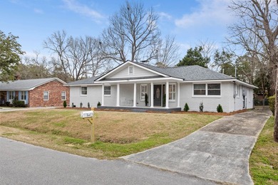 This wonderful renovated, turnkey home features 5 spacious - photo 2