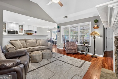 Welcome home to your own private resort in the highly sought - photo 11