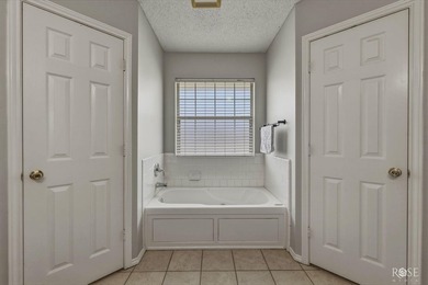 Welcome home to this well-priced 3 bedroom, 2 bath gem in - photo 15
