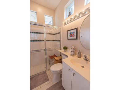 Experience the perfect blend of privacy and style in this - photo 18
