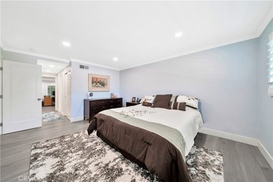 Fully remodeled 3 bedroom with attached large office/bedroom off - photo 22