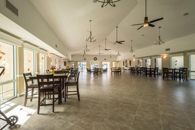 Experience the perfect blend of privacy and style in this - photo 34