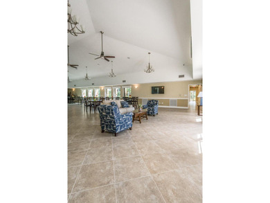Experience the perfect blend of privacy and style in this - photo 35