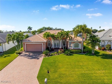 Caloosahatchee River Home For Sale in Cape Coral Florida