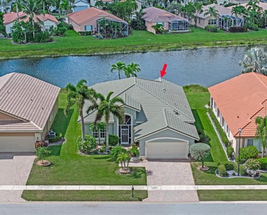 (private lake, pond, creek) Home For Sale in Boynton Beach Florida