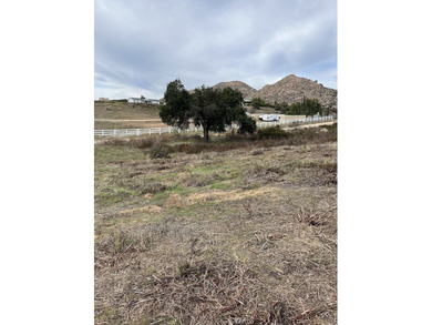 Lake Skinner Acreage For Sale in Temecula California
