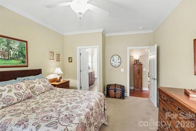 Huntersville's best kept secret and HIDDEN GEM. This 2-bedroom 2 - photo 13