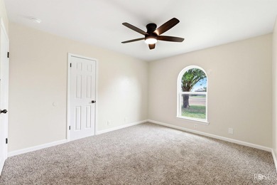 Welcome home to this beautifully updated 4-bedroom, 2-bath - photo 13