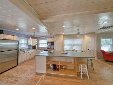 Experience nearly a century of coastal charm in this magnificent - photo 10
