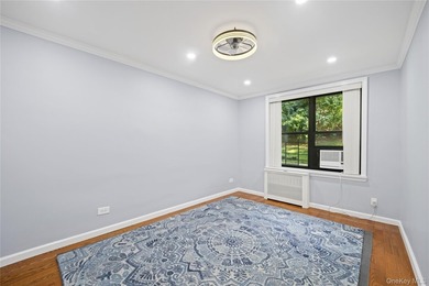 Welcome to one of Windsor Park's most exceptional residences-a - photo 21