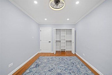 Welcome to one of Windsor Park's most exceptional residences-a - photo 22