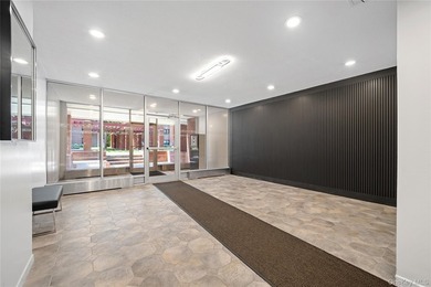 Welcome to one of Windsor Park's most exceptional residences-a - photo 25