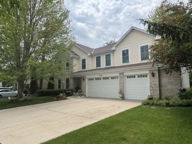 Lake Home For Sale in Algonquin, Illinois