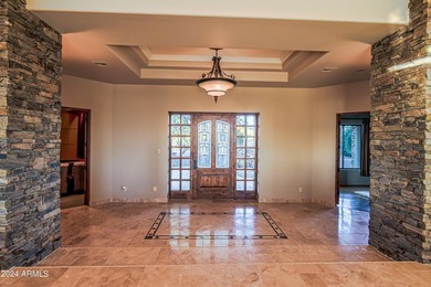 Exceptional Desert Escape situated on a cul-de-sac lot in - photo 4