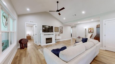 Waterfront living at an accessible price in this nearly new home - photo 9
