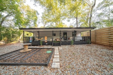 Lake Home For Sale in Hamilton, Georgia