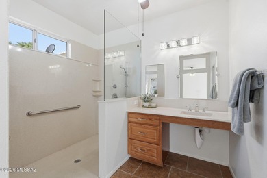 Welcome Home! This well maintained 2BD/2BA +Den/Office Rio Vista