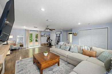 Tucked away just moments from the water in Choctaw Beach, this - photo 17
