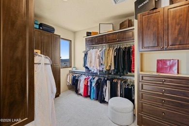 One of Lake Havasu's most coveted luxury estates is making its - photo 46