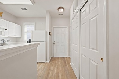 Welcome to easy coastal living in the highly desirable Carolina - photo 4