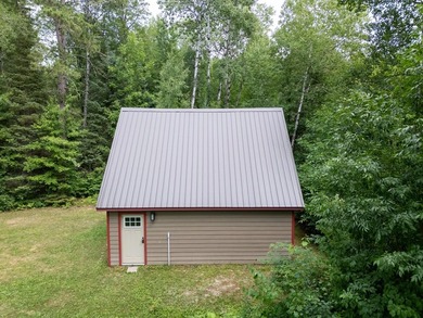 YOUR CHANCE TO STILL ENJOY A SEASONAL LAKESHORE HOME BEFORE - photo 5