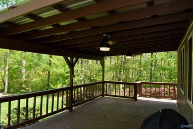 Private waterfront escape designed for relaxation and connection - photo 8
