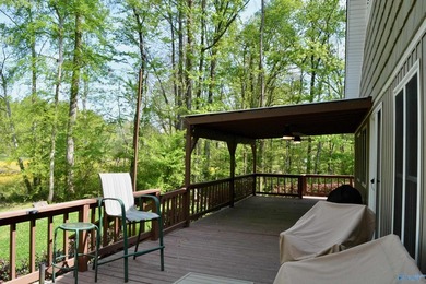 Private waterfront escape designed for relaxation and connection - photo 9