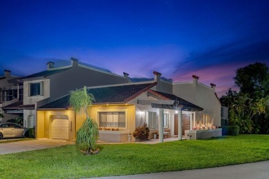 Lake Condo For Sale in Doral, Florida