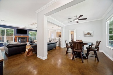 This is a great opportunity! Beautiful lake vacation home or - photo 4
