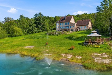 Inspiree des grandes demeures europeennes, cette residence en - photo 2